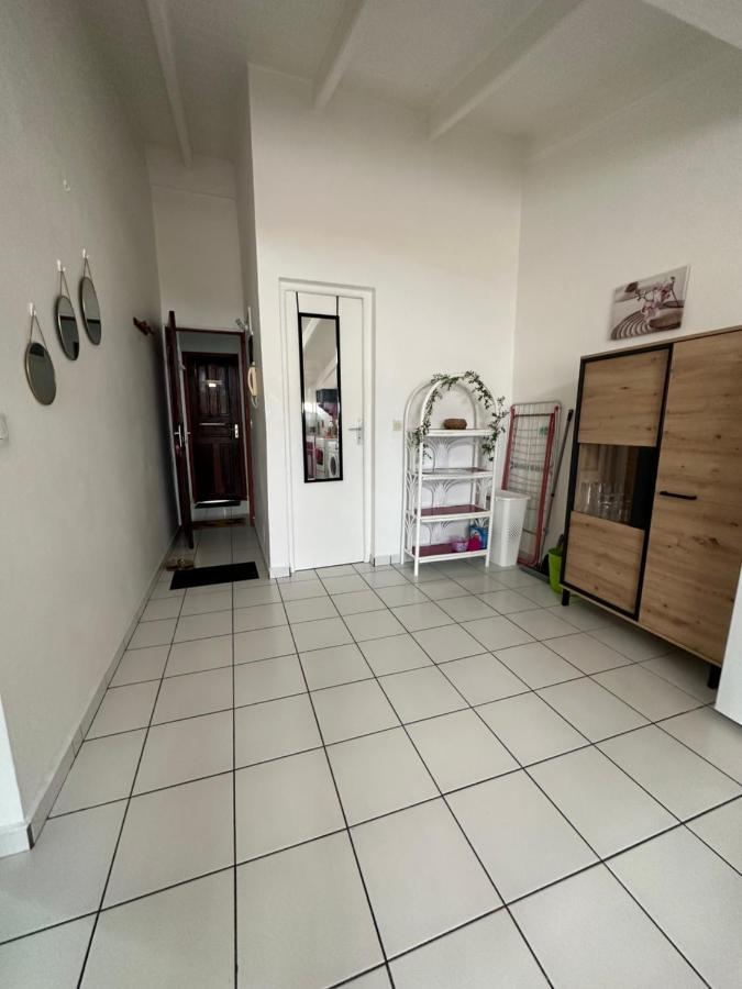 Appartements: Plage & Commerces A 200M Sainte-Anne  Eksteriør bilde