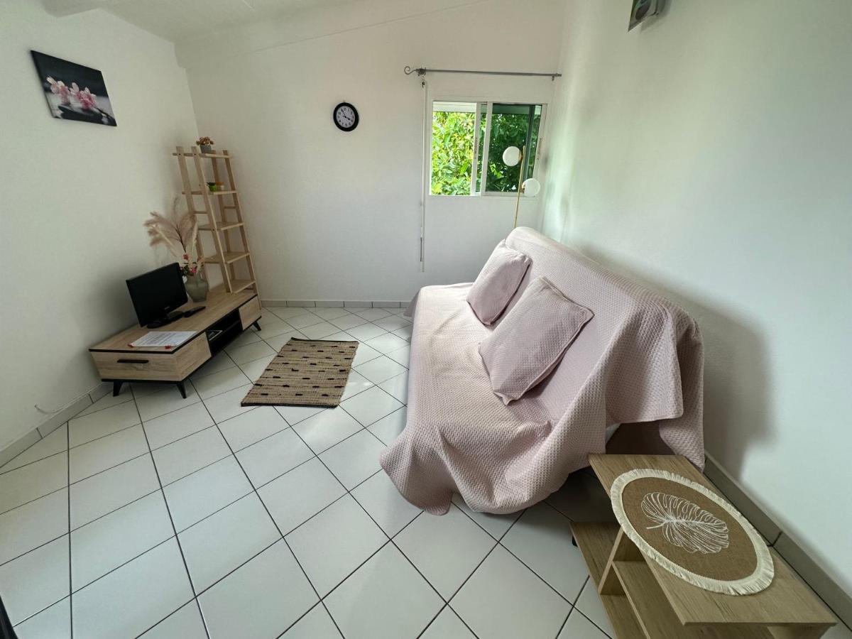 Appartements: Plage & Commerces A 200M Sainte-Anne  Eksteriør bilde